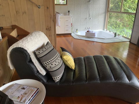 Belle's At Montville - Kempsey Accommodation 3