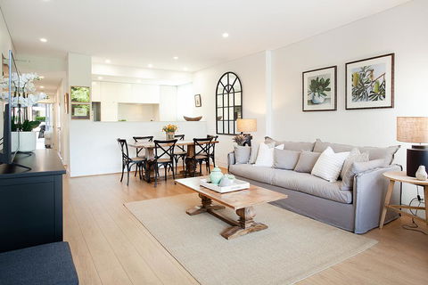 BELLEVUE BEAUTY - Hosted By: L'Abode Accommodation - Kempsey Accommodation 0