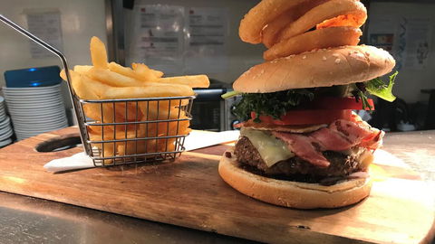 Bellum Hotel - Kempsey Accommodation 1