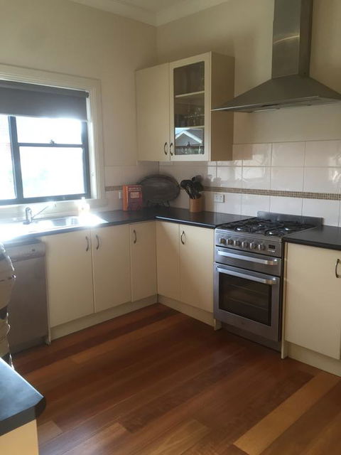 Bennett House Horsham - Kempsey Accommodation 3