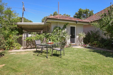 Benson House & Benson Lodge - Kempsey Accommodation 3