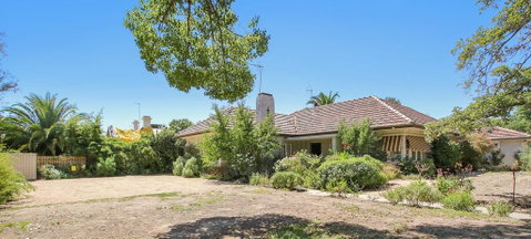 Benson House & Benson Lodge - Kempsey Accommodation 1