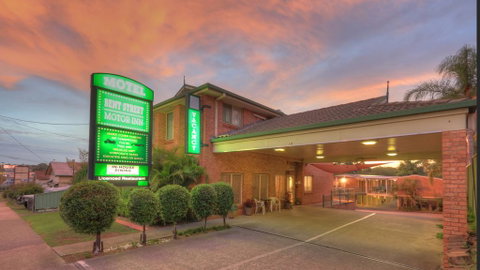 Bent Street Motor Inn - Kempsey Accommodation 0