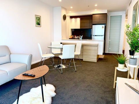 Best Located Brand New Apartment In Canberra CBD - Kempsey Accommodation 0