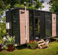 Big Tiny Paz Seven Hills Tiny House Tallarook - Kempsey Accommodation
