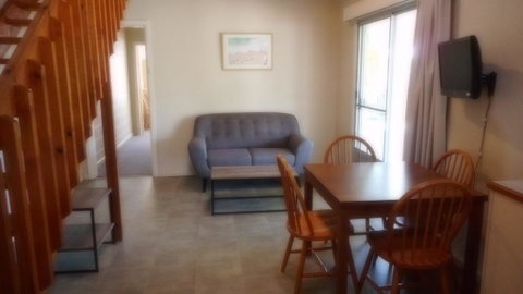 Billungar Unit 1 At Hat Head - Kempsey Accommodation 2