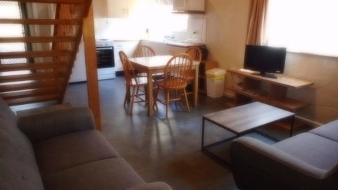Billungar Unit 2 At Hat Head - Kempsey Accommodation 2