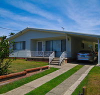 Billy's on Main 44 Main Street - Kempsey Accommodation