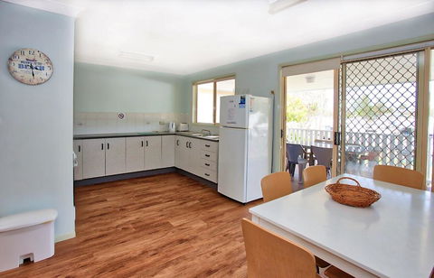Bimbimbi 2, 11 Willow Street - Kempsey Accommodation 2