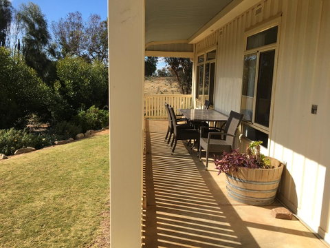 Black Jack Get-A-Way Magpies Nest - Kempsey Accommodation 2
