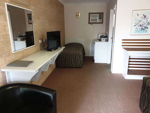Blayney Central Motel - Kempsey Accommodation 1