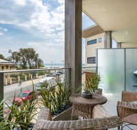 Blue Waters on the Beach absolute beachfront views - Kempsey Accommodation