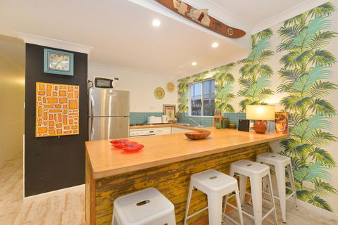 Boho Beach Apartment - Kempsey Accommodation 0