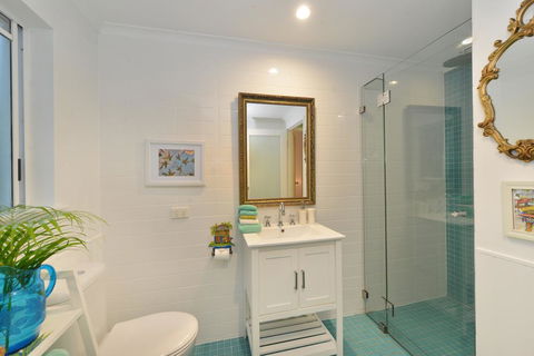 Boho Beach Apartment - Kempsey Accommodation 3