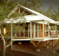 Bombah Point Eco Cottages - Kempsey Accommodation
