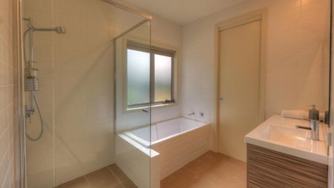 Tides Reach - Kempsey Accommodation 2