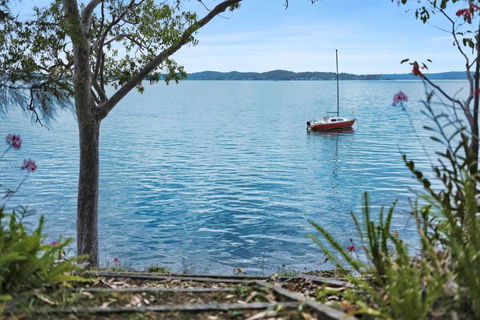 Wangi Waterfront HIdeaway - Kempsey Accommodation 2