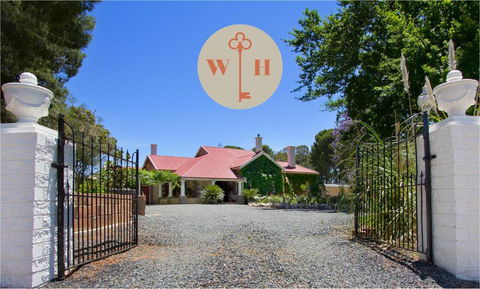 Wilsford House - Kempsey Accommodation 3