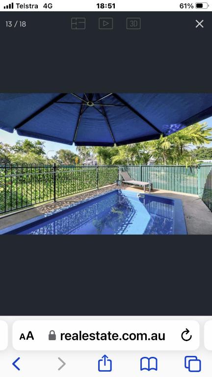 A Little Golf, A Refreshing Swim And A Lot Of Wine - Kempsey Accommodation 0