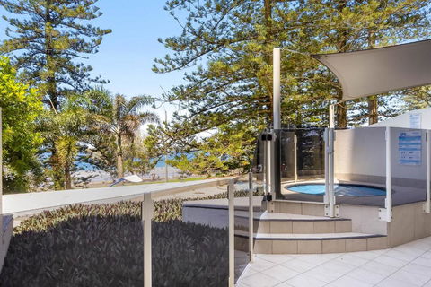 ZANZ205- Exclusive Outdoor Spa With Ocean Glimpses - Kempsey Accommodation 1