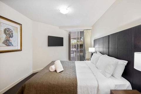 ZANZ205- Exclusive Outdoor Spa With Ocean Glimpses - Kempsey Accommodation 2