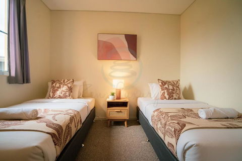 ZEN PARADISE - 2-BR Waterfront Ocean View Retreat - Kempsey Accommodation 3