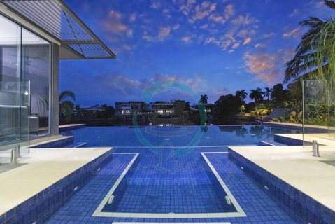 ZenLux: 4BR Bayview Mansion Infinity Pool + Cinema - Kempsey Accommodation 1