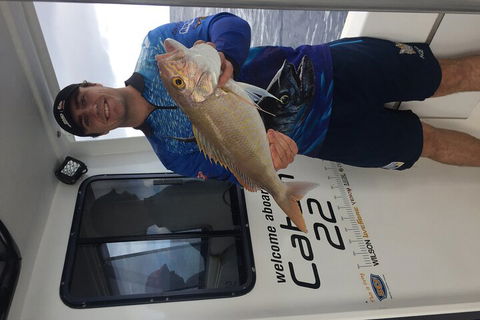 3/4 Day 7 Hour Offshore Fishing Charter - Kempsey Accommodation 0