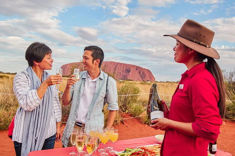 Ayers Rock Combo: Uluru Base And Sunset Plus Uluru Sunrise And Kata Tjuta With An Optional BBQ Dinner Or Kings Canyon Day Trip - Kempsey Accommodation 2