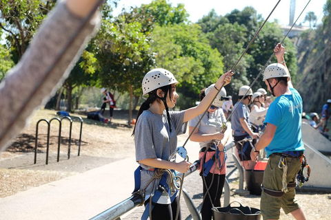 Rock Climbing At The Kangaroo Point Cliffs In Brisbane - Kempsey Accommodation 3