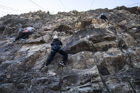 Rock Climbing At The Kangaroo Point Cliffs In Brisbane - Kempsey Accommodation 4