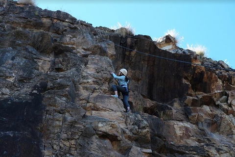 Rock Climbing At The Kangaroo Point Cliffs In Brisbane - Kempsey Accommodation 5