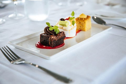 Journey Beyond Cruise Sydney Harbour - All Inclusive Dinner Cruise - Kempsey Accommodation 2