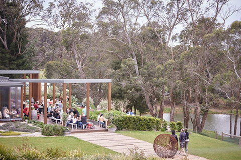 Peninsula Hot Springs Tour With Restaurant Lunch & Gondola Ride - Kempsey Accommodation 3