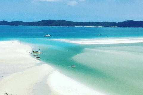 2-Night Whitsundays Sailing Cruise Incl. Whitehaven Beach & Great Barrier Reef - Kempsey Accommodation 5
