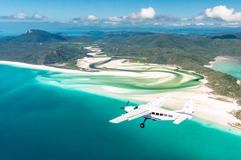 Scenic Flight - Great Barrier Reef, Heart Reef, Whitehaven Beach & Hill Inlet! - Kempsey Accommodation 5