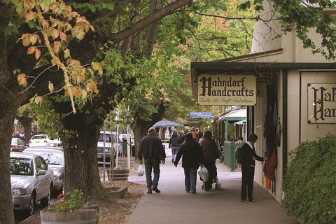 Adelaide Highlights, Hahndorf & McLaren Vale Wine Tasting And Sightseeing Tour - Kempsey Accommodation 0