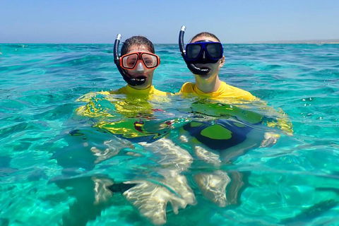 Lagoon Explorer - Ningaloo Reef Full-Day Kayaking And Snorkeling Adventure - Kempsey Accommodation 4