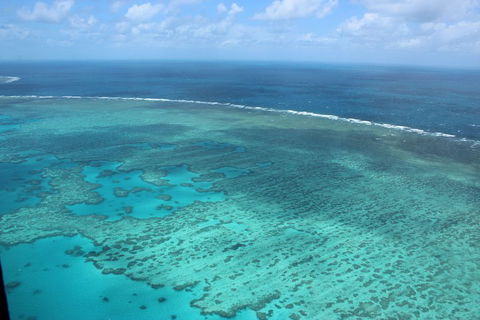 Reef And Island Scenic Flight From Airlie Beach - Kempsey Accommodation 1