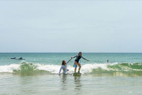 Private Beginners Surf Lessons, Noosa World Surf Reserve - Kempsey Accommodation 0