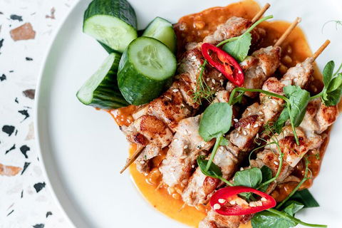 Deluxe Dinner Package By Luke Nguyen At Botanic House - Kempsey Accommodation 1
