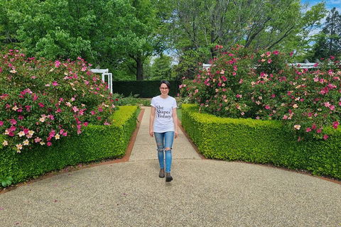 Women's History Walking Tour With Local Guide In Canberra - Kempsey Accommodation 3