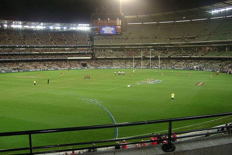 Half-Day Sports Lovers Bus Tour Of Melbourne With Tour Options - Kempsey Accommodation 1
