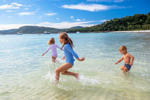 Whitehaven Beach And Daydream Island Cruise - Kempsey Accommodation 3